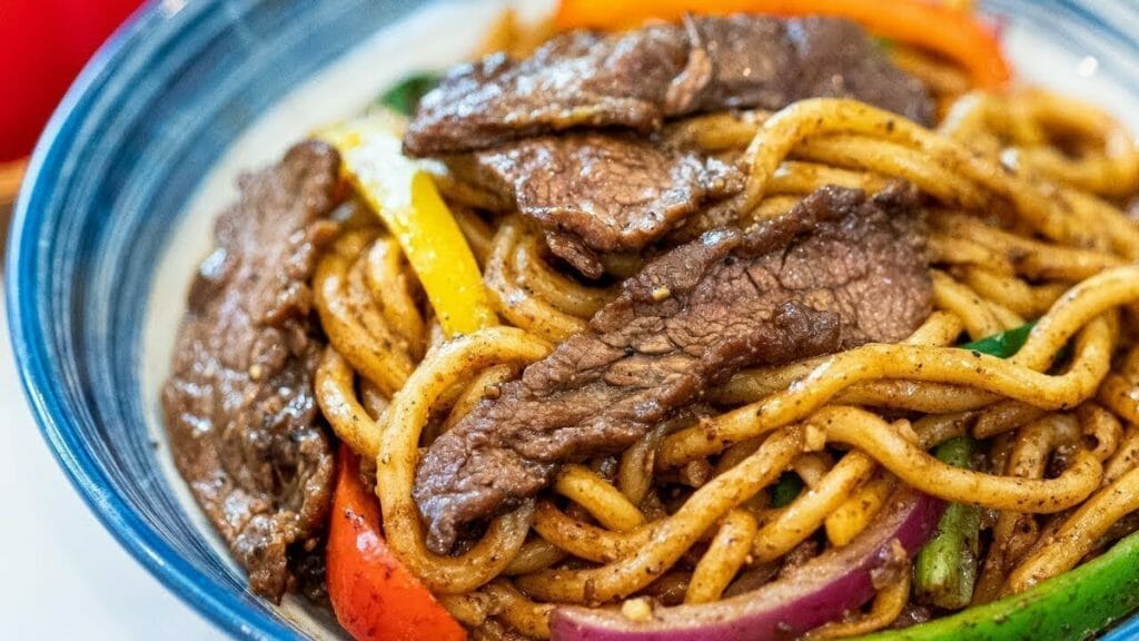 Spicy Black Pepper Beef Udon Recipe