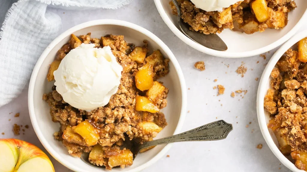 Jamie Oliver Apple Crumble Recipe - feastfulcuisine.com