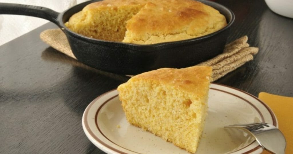 Easy White Lily Cornbread Recipe